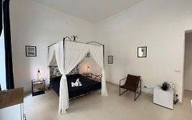 Loft Corte d'Appello - Host by Traveller's Nest